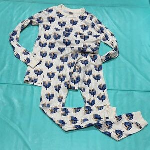 Worn Once- Hanna Andersson Blue and White Menorah Pajama Set for Hanukkah